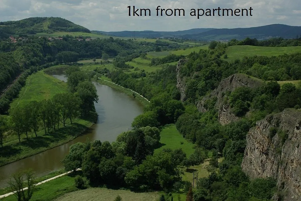 Apartments Zbraslav Прага